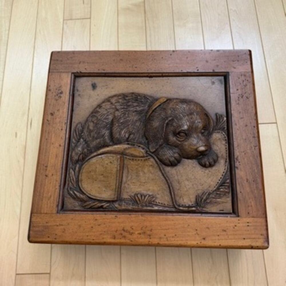 Telle M. Stein Storage Box Unisex Large Brown Wood Relief Carving Labrador 2001